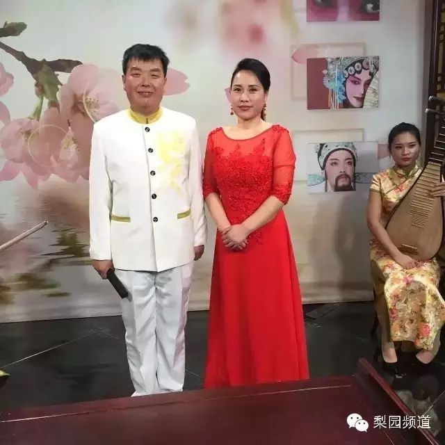 王建国与范翠霞：幸福佳话新篇章